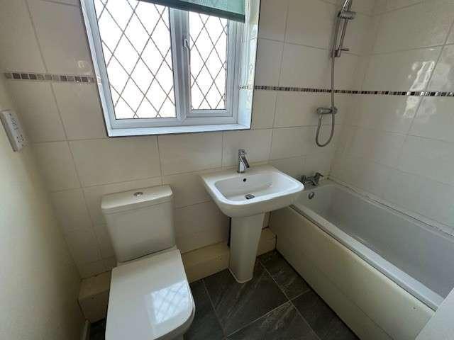 House for sale in Thatcham, West Berkshire