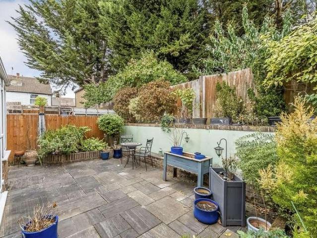 House for sale in Greater London