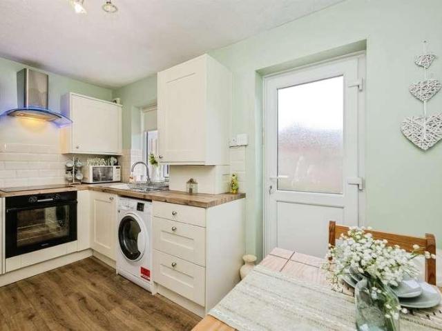House for sale in Cimla, Neath