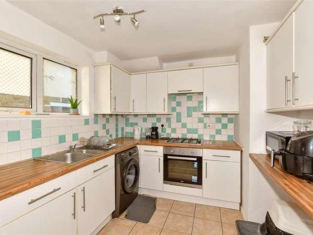 House for sale in St. Dunstan's, The Bridge
