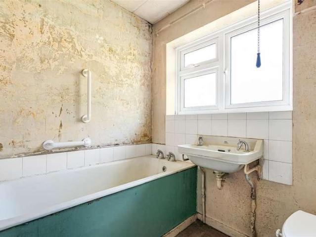House for sale in London Borough of Barnet, Greater London
