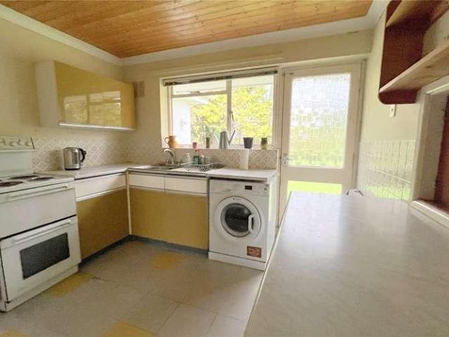 House for sale in Highcliffe