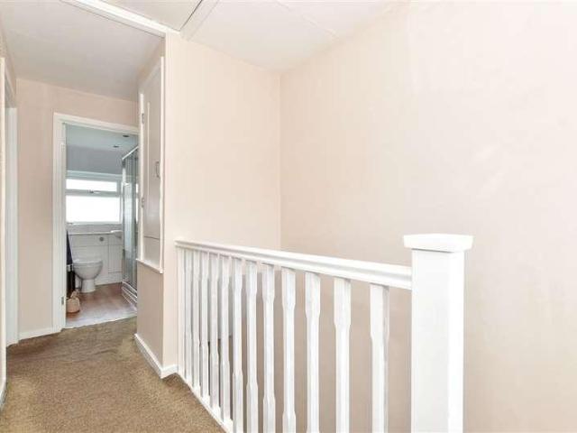 House for sale in Lee Chapel, Essex