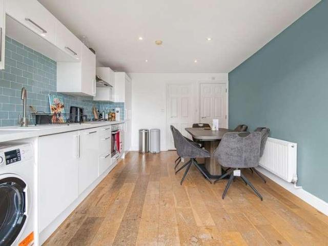 House for sale in Hertford, Colliers End