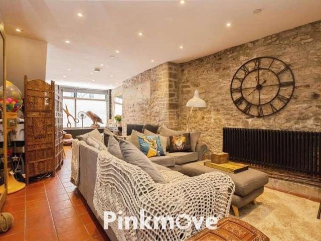 House for sale in Caerleon, Wales