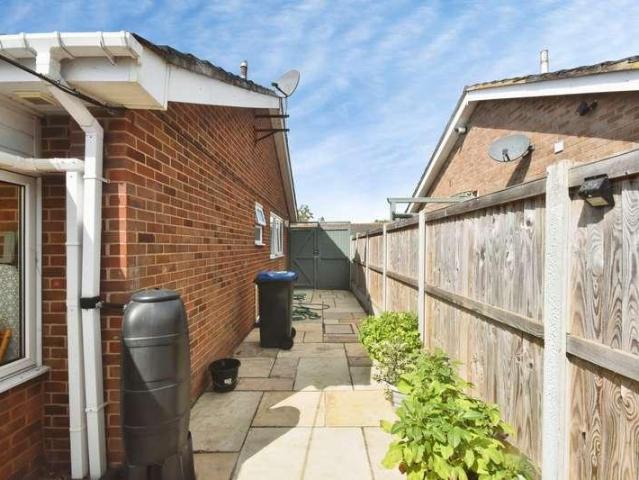 House for sale in Upton, Acol