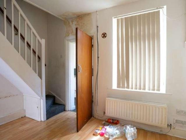 House for sale in Calderstones