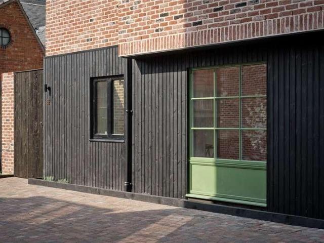 House for sale in Farnham, Waverley