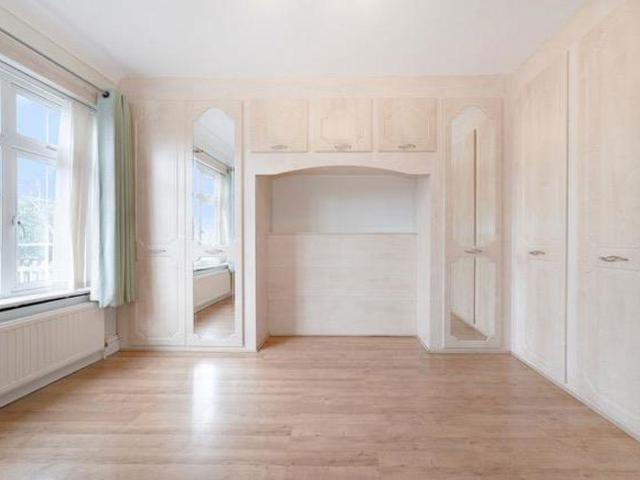 House for sale in Goffs Oak, Broxbourne