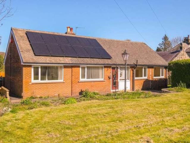 House for sale in Meltham, West Yorkshire