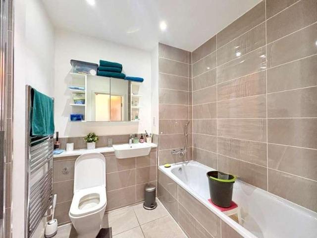 House for sale in London Borough of Ealing, Greater London