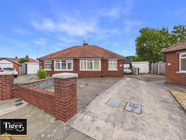House for sale in Common Edge, Blackpool