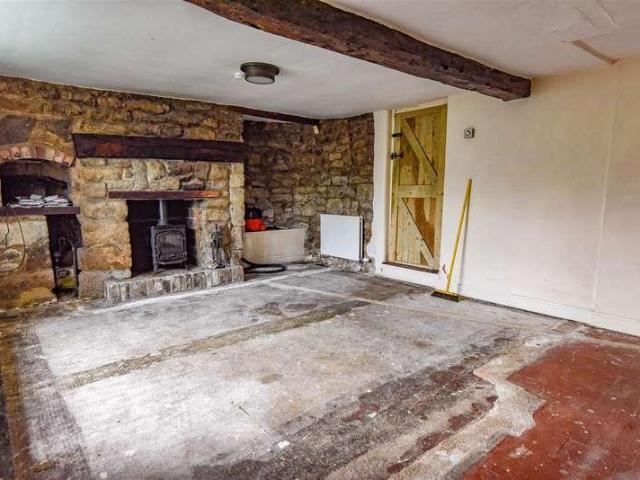 House for sale in Cam, Stroud