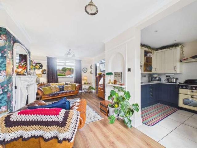 House for sale in Longhill, Hull