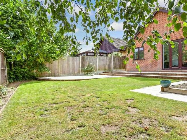 House for sale in Oad Street, Kent