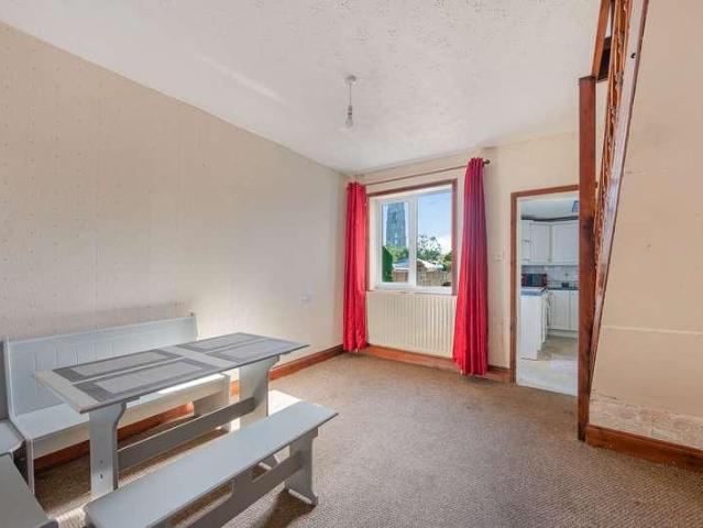 House for sale in Staniland, Boston