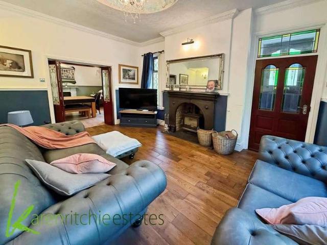 House for sale in Markland Hill, Lee Bank