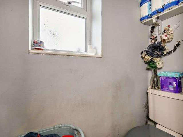 House for sale in Shuttlewood, Elmton