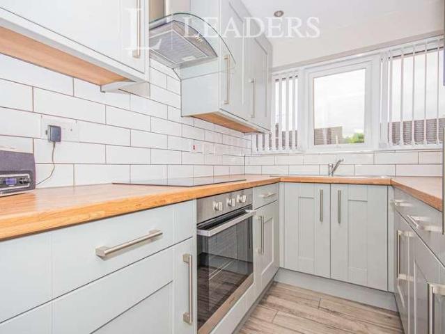 House for rent in Green Close, Warwickshire