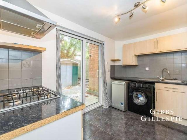 House for rent in Northwood, Greater London