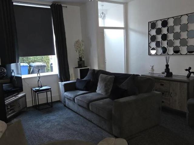 House for rent in Newton Wood, Greenheys