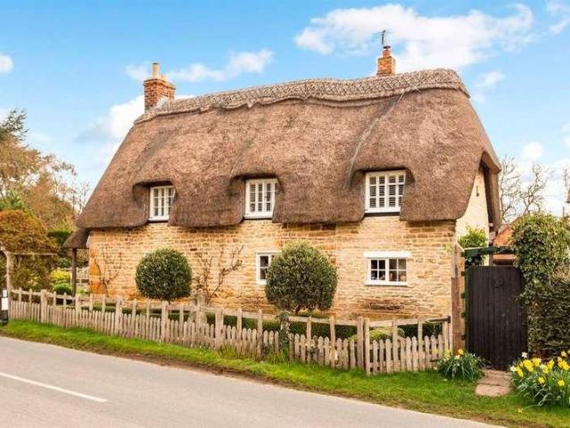 House for rent in Harvington, Crookhill