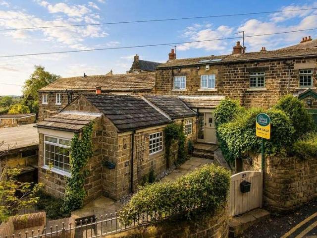 House for rent in Crigglestone, West Yorkshire