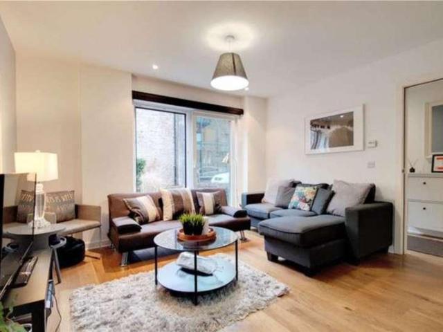 House for rent in Canary Wharf, Greater London
