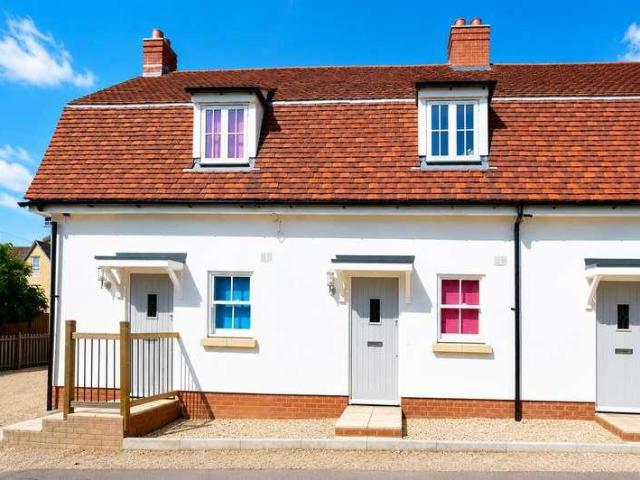 House for rent in Chipping Hill, Essex