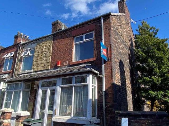 House for rent in Joiner's Square, Hanley