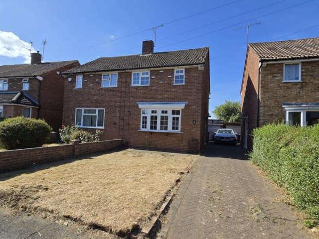 House for rent in Spring Park, Luton