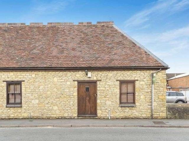 House for rent in Evershot, Oxfordshire