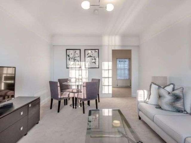House for rent in Chelsea, Greater London