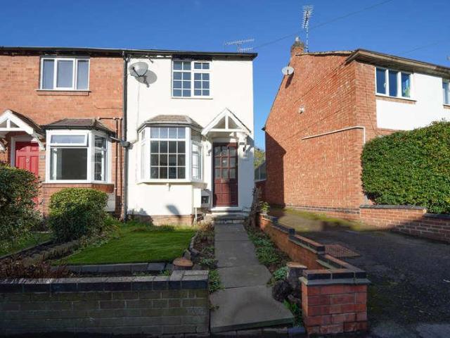 House for rent in Green Close, Warwickshire