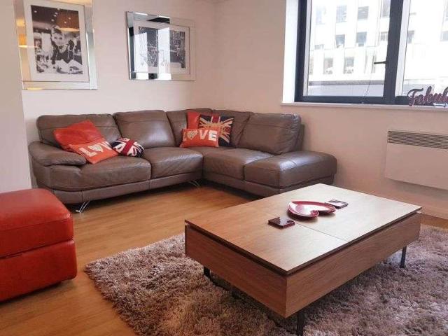 House for rent in Cavern Quarter, Calderstones