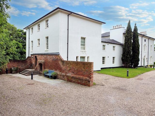 Apartment for rent in Bramcote, Broxtowe