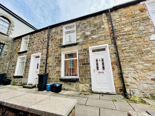 Apartment for rent in Merthyr Tydfil, Twynyrodyn