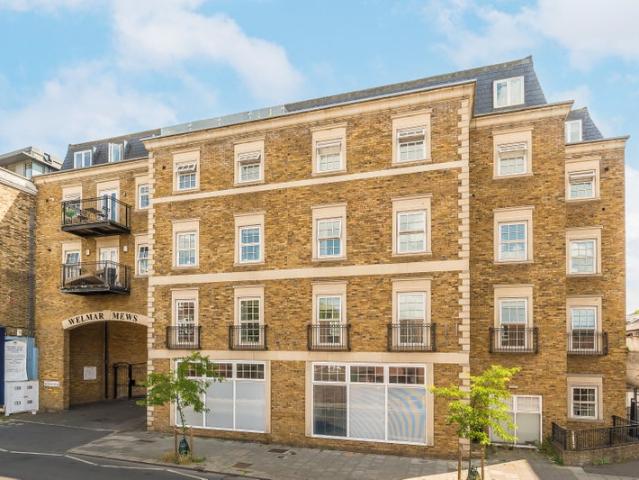 Apartment for rent in London Borough of Lambeth, Greater London