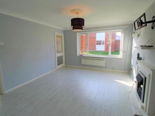 House for rent in Spring Park, Luton