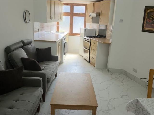 House for rent in London Borough of Ealing, Greater London
