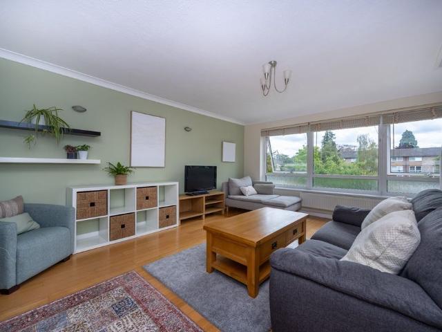 House for rent in Newtown, Reading