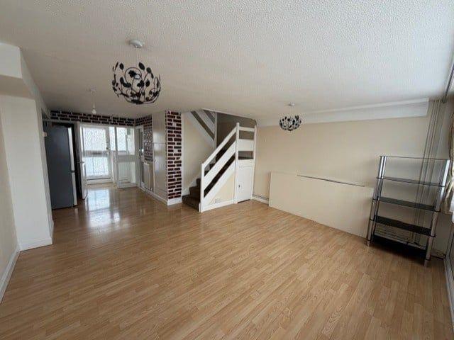 House for rent in London Borough of Hounslow, Greater London
