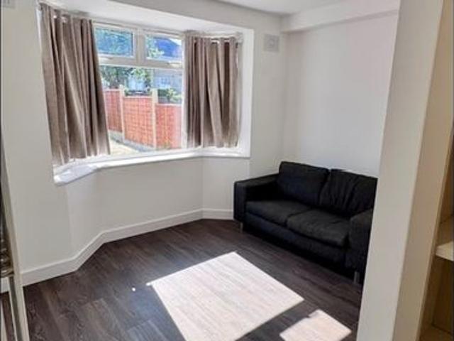 House for rent in London Borough of Barnet, Greater London