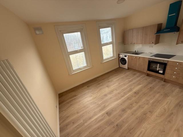 House for rent in London Borough of Waltham Forest, Greater London