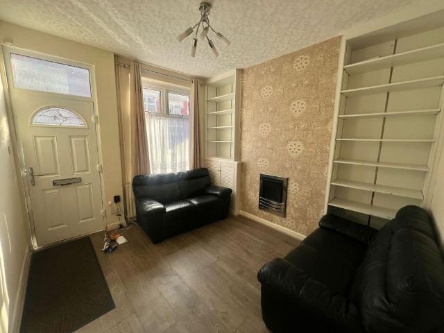 House for rent in Spinney Hills, Old Wharf