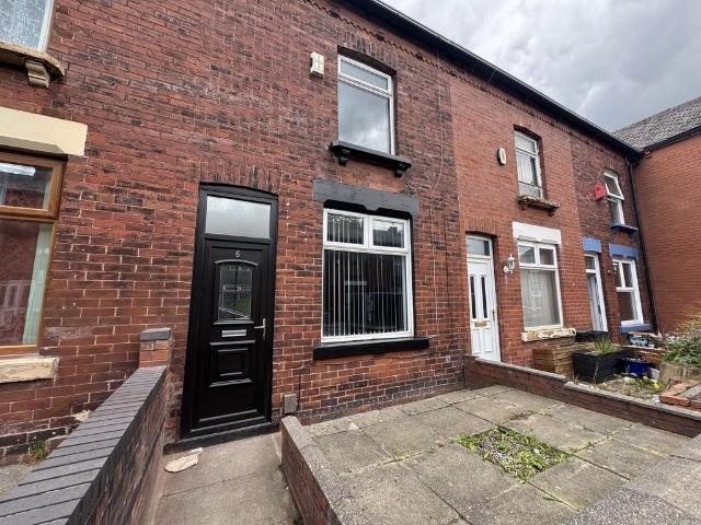 House for rent in Brownlow Fold, Lee Bank
