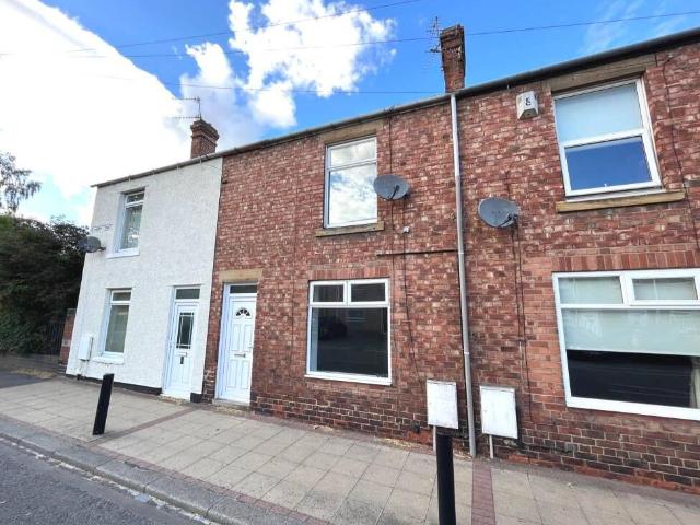 Terraced House for rent in Durham, Hill Top
