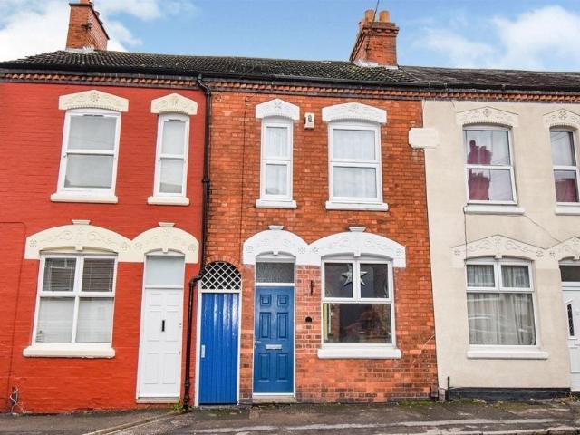 Terraced House for rent in Leicester, Aylestone Park