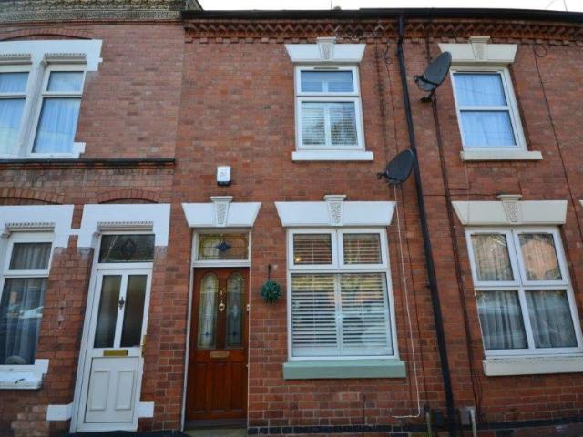 Terraced House for rent in Leicester, Clarendon Park