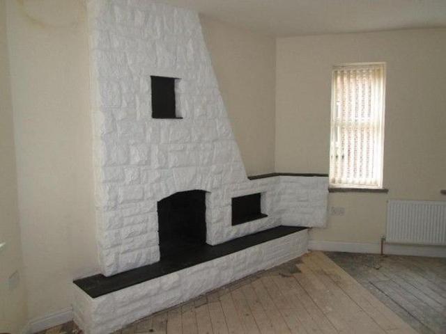 Room for rent in Brierley Hill, West Midlands